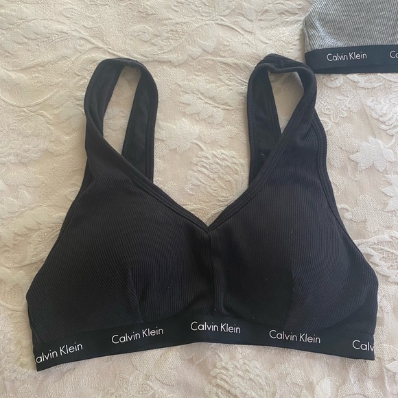 BUNDLE (2) Calvin Klein Padded Bralettes - Picture 2 of 6